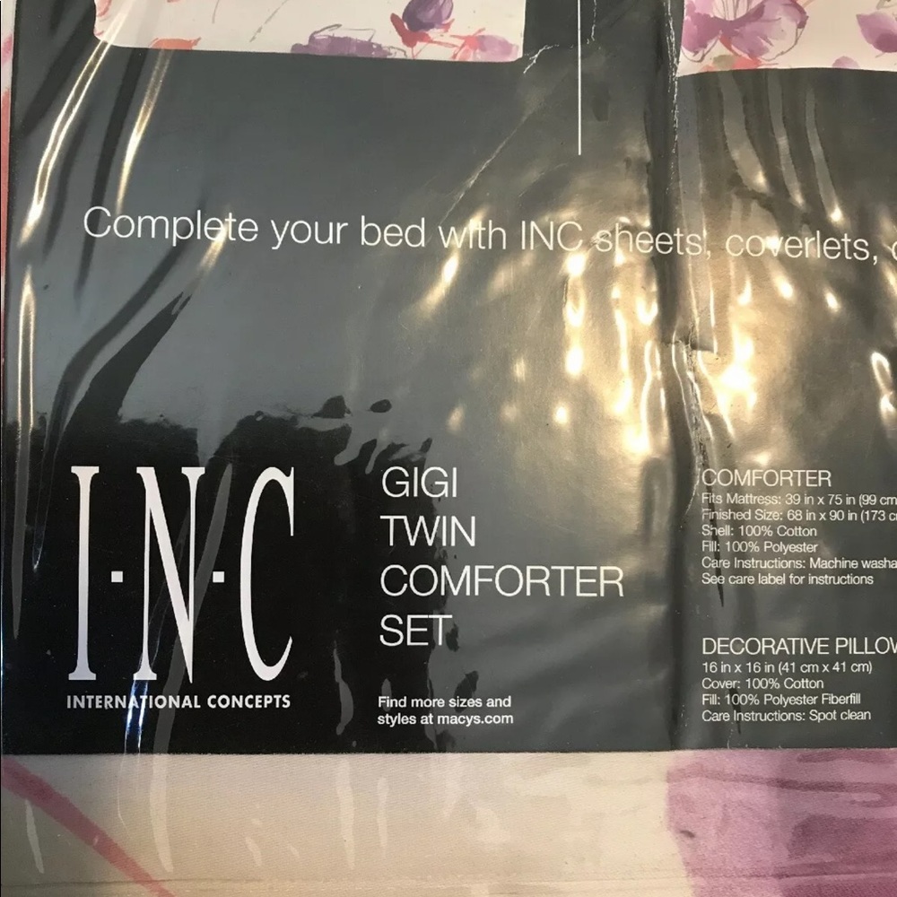 Inc 3 Piece Gigi Twin Comforter Set.. - Picture 3 of 5